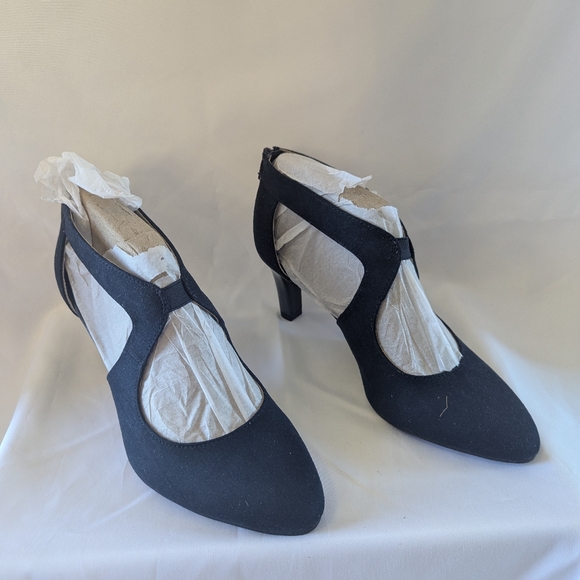 Life Stride Giovanna 2 Pump in Navy Suede 9.5 Wide Brand New - Picture 6 of 9